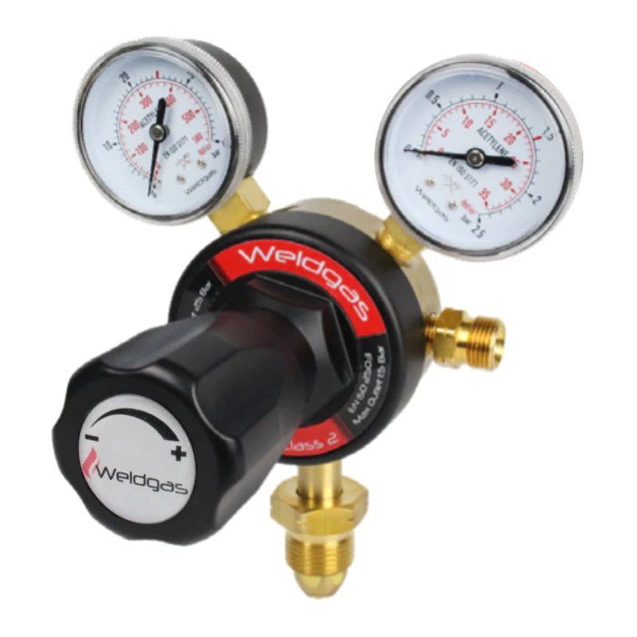 MULTI-STAGE ACETYLENE GAS REGULATOR